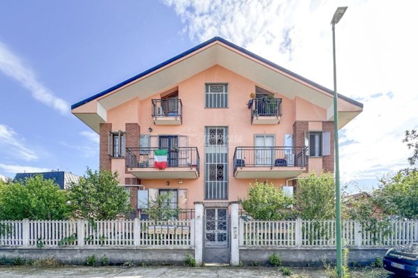 appartamento in vendita ad Orbassano