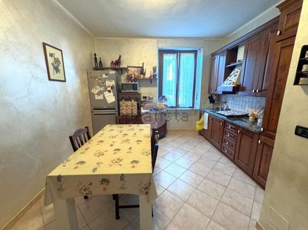 appartamento in vendita ad Orbassano