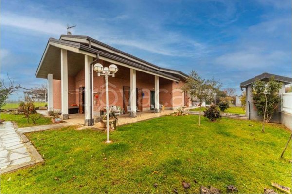 casa indipendente in vendita ad Orbassano