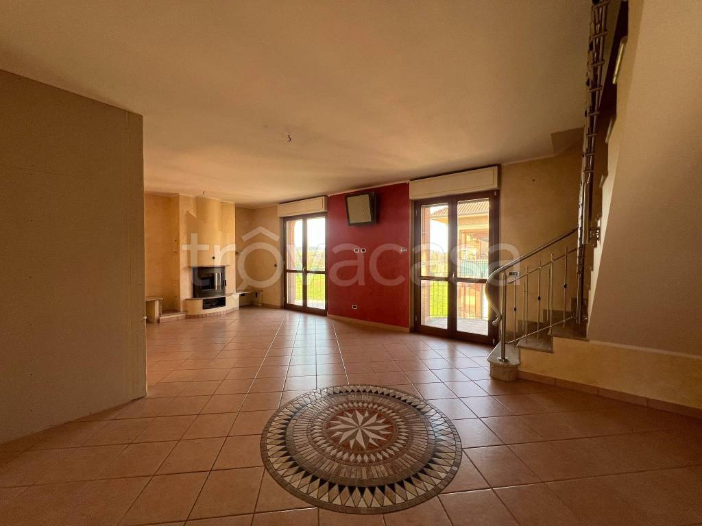 appartamento in vendita ad Orbassano