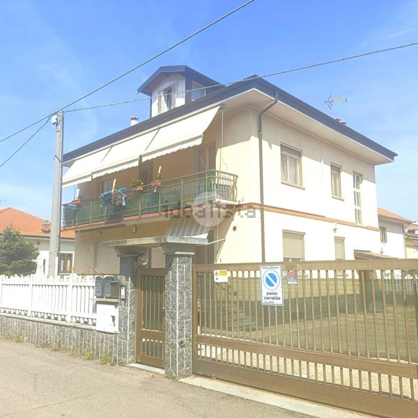 appartamento in vendita ad Orbassano