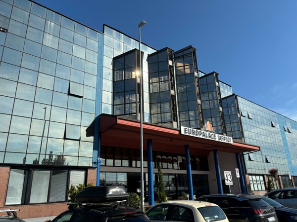 ufficio in vendita ad Orbassano