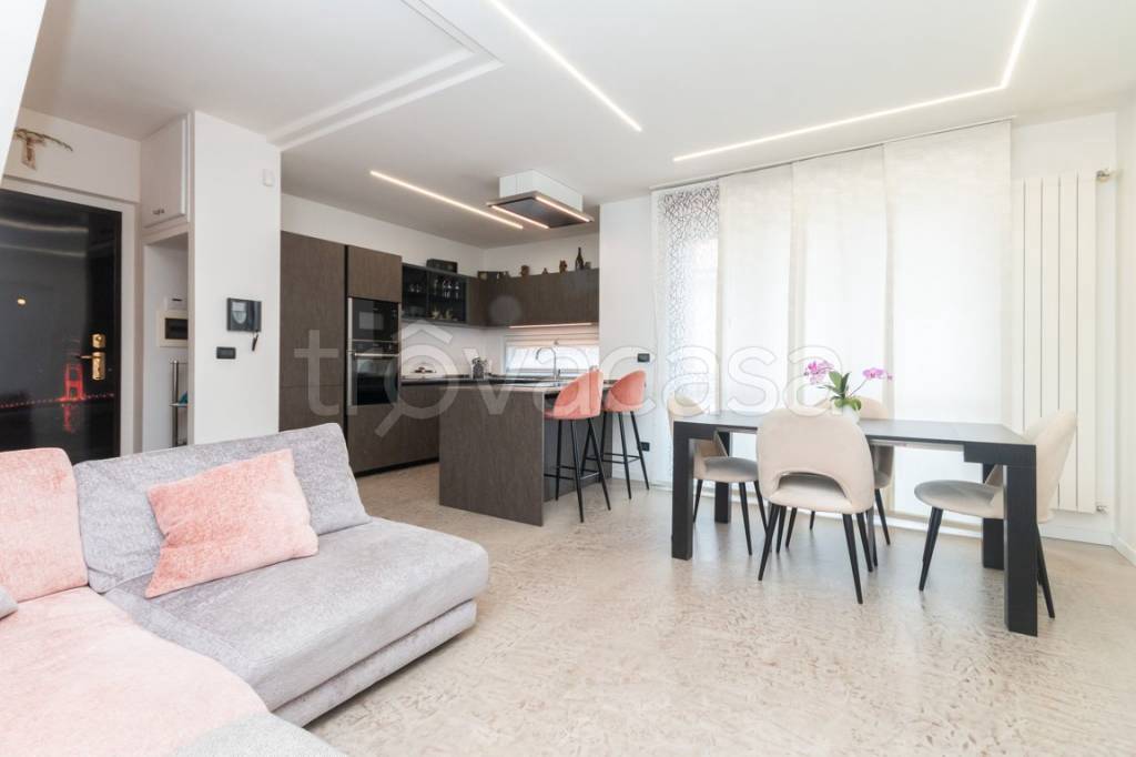 appartamento in vendita ad Orbassano