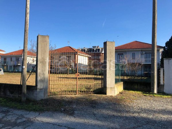 terreno edificabile in vendita ad Orbassano