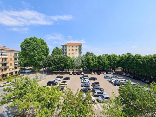 appartamento in vendita ad Orbassano