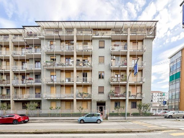 appartamento in vendita ad Orbassano