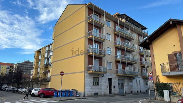 appartamento in vendita ad Orbassano