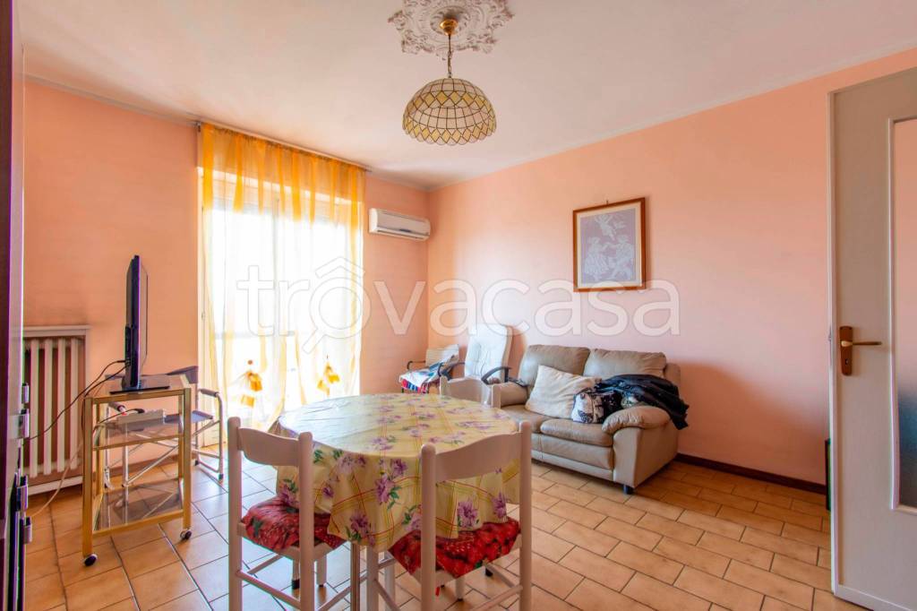 appartamento in vendita ad Orbassano