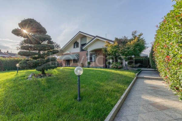 casa indipendente in vendita ad Orbassano