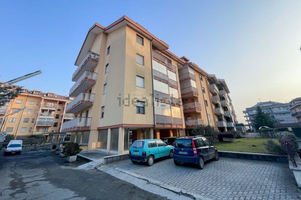 appartamento in vendita ad Orbassano