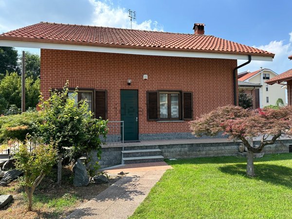 casa indipendente in vendita ad Orbassano