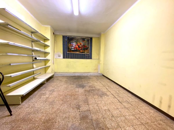 locale di sgombero in vendita ad Orbassano