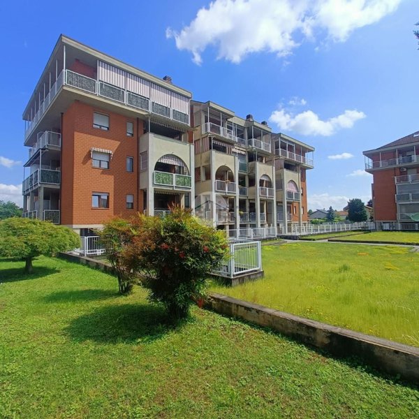 appartamento in vendita ad Orbassano