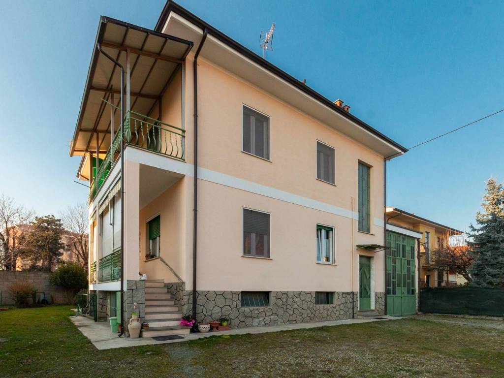 appartamento in vendita ad Orbassano