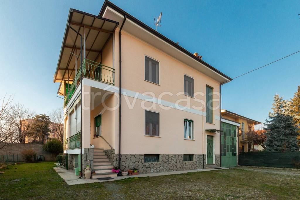 casa indipendente in vendita ad Orbassano