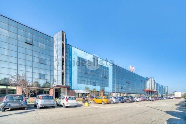 ufficio in vendita ad Orbassano