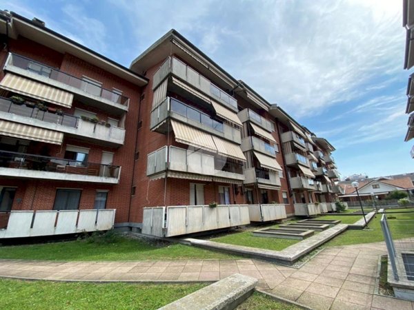 appartamento in vendita ad Orbassano