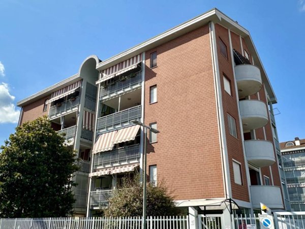 appartamento in vendita ad Orbassano