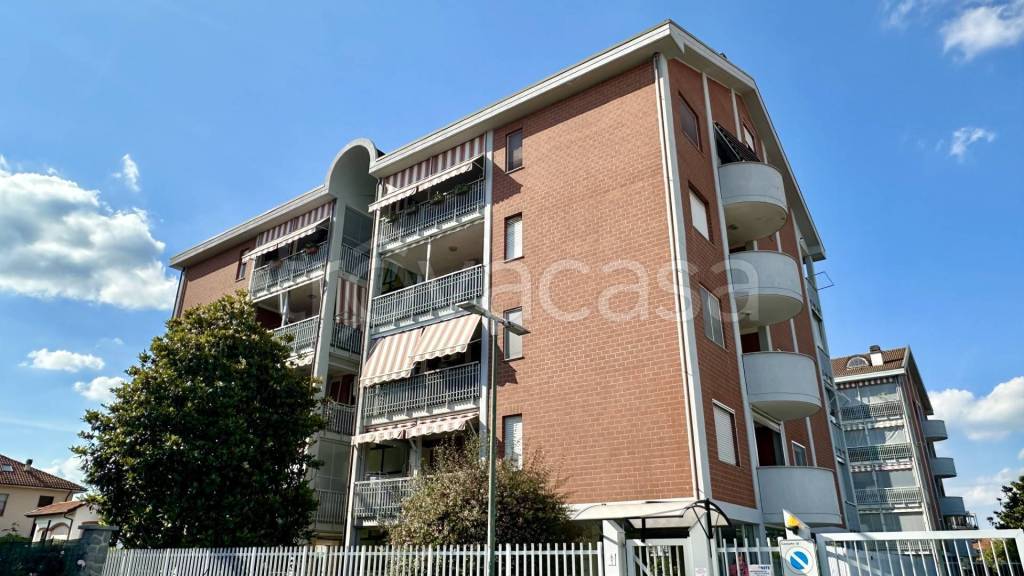 appartamento in vendita ad Orbassano