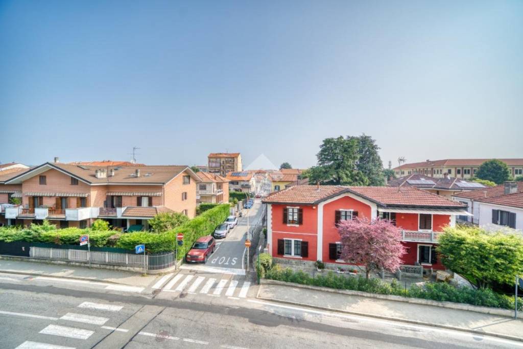 appartamento in vendita ad Orbassano