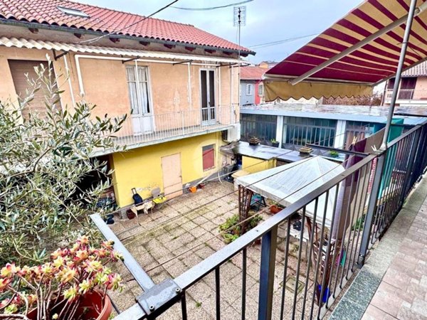 casa indipendente in vendita ad Orbassano