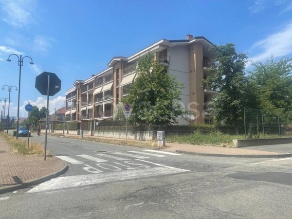 appartamento in vendita ad Orbassano
