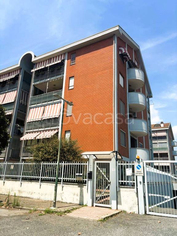 appartamento in vendita ad Orbassano