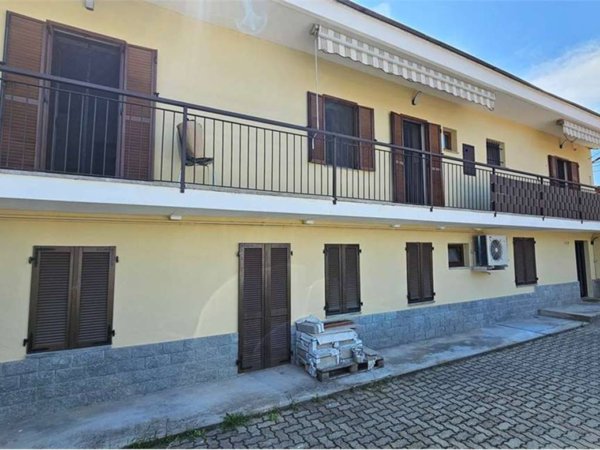 casa indipendente in vendita ad Orbassano