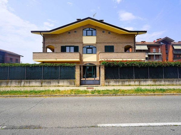 appartamento in vendita ad Orbassano