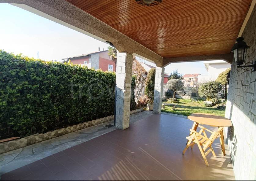 casa indipendente in vendita ad Orbassano