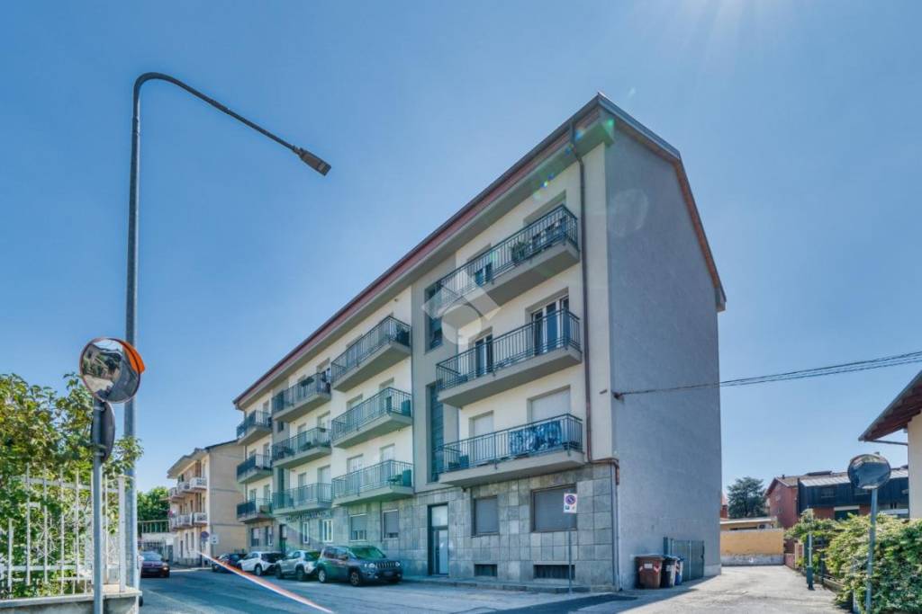 appartamento in vendita ad Orbassano