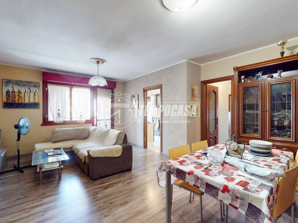 appartamento in vendita ad Orbassano