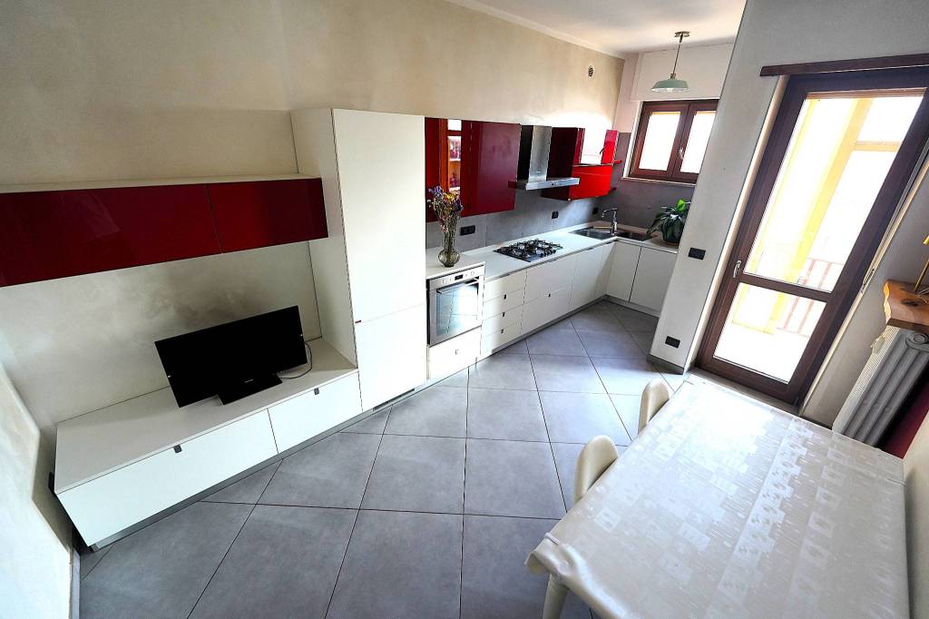 appartamento in vendita ad Orbassano