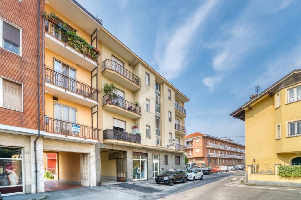 appartamento in vendita ad Orbassano