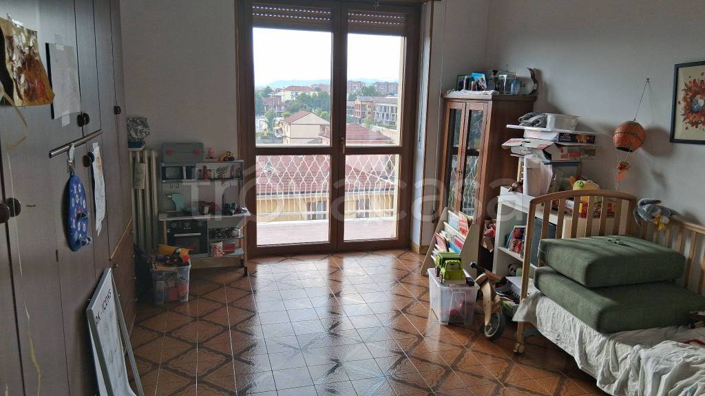 appartamento in vendita ad Orbassano