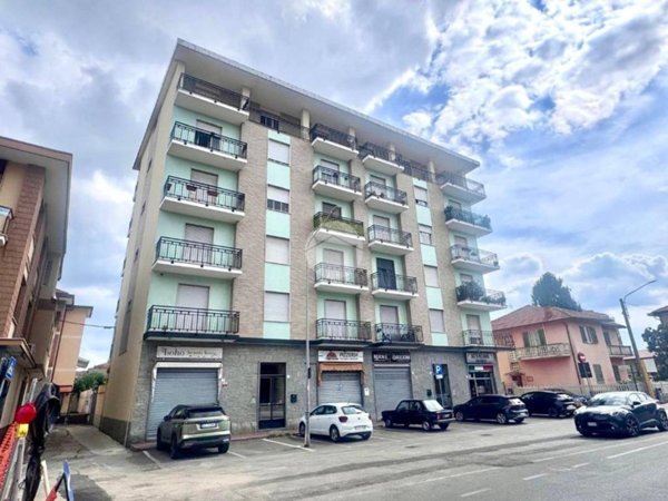 appartamento in vendita ad Orbassano