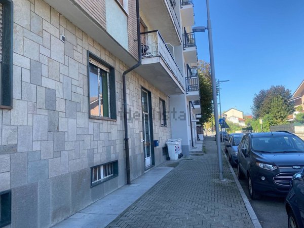 ufficio in vendita ad Orbassano