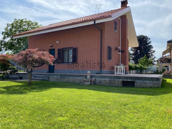 casa indipendente in vendita ad Orbassano