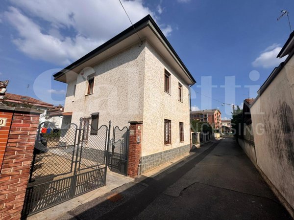 casa indipendente in vendita ad Orbassano