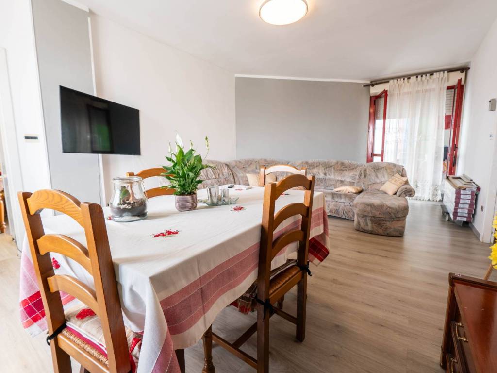 appartamento in vendita ad Orbassano