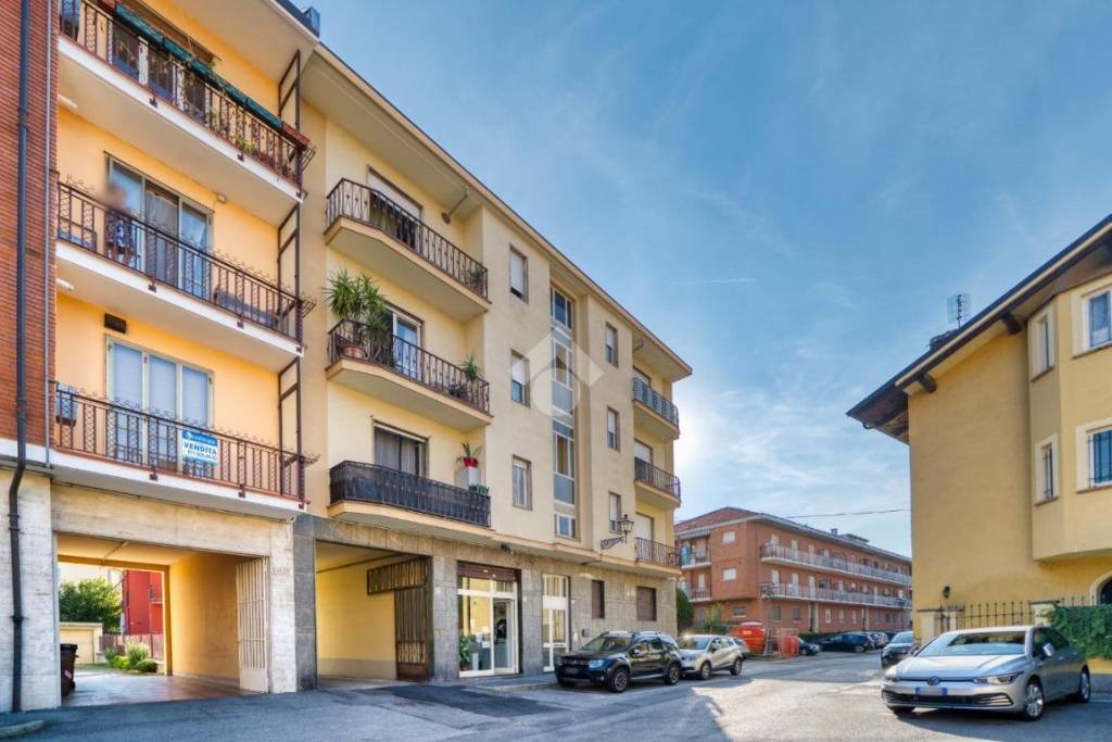appartamento in vendita ad Orbassano