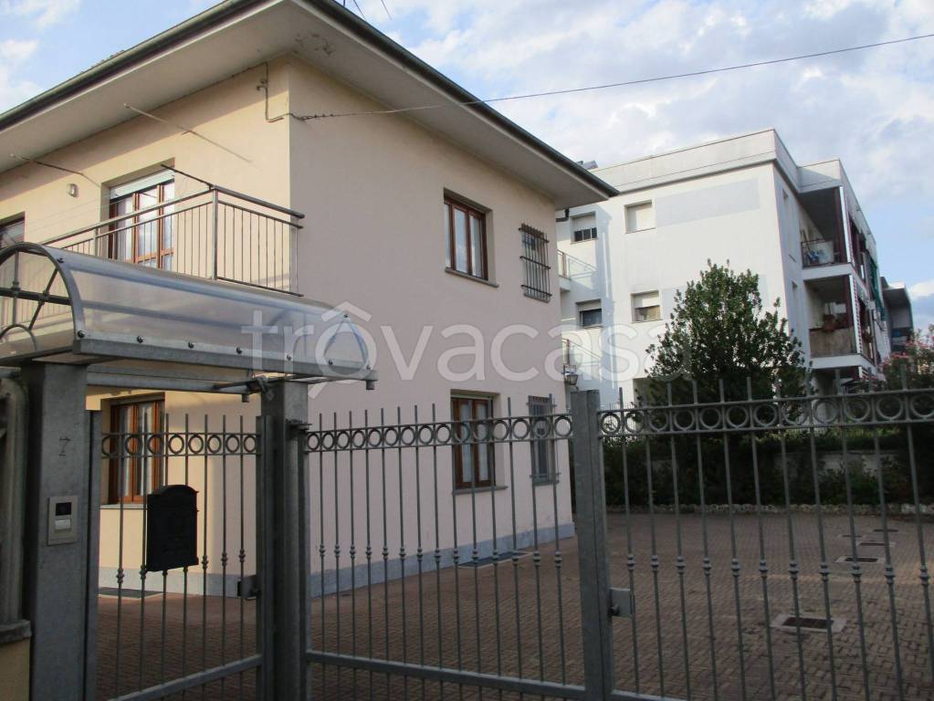 casa indipendente in vendita ad Orbassano