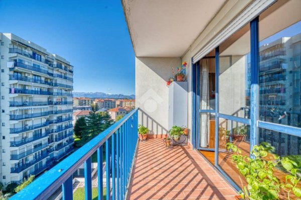 appartamento in vendita ad Orbassano