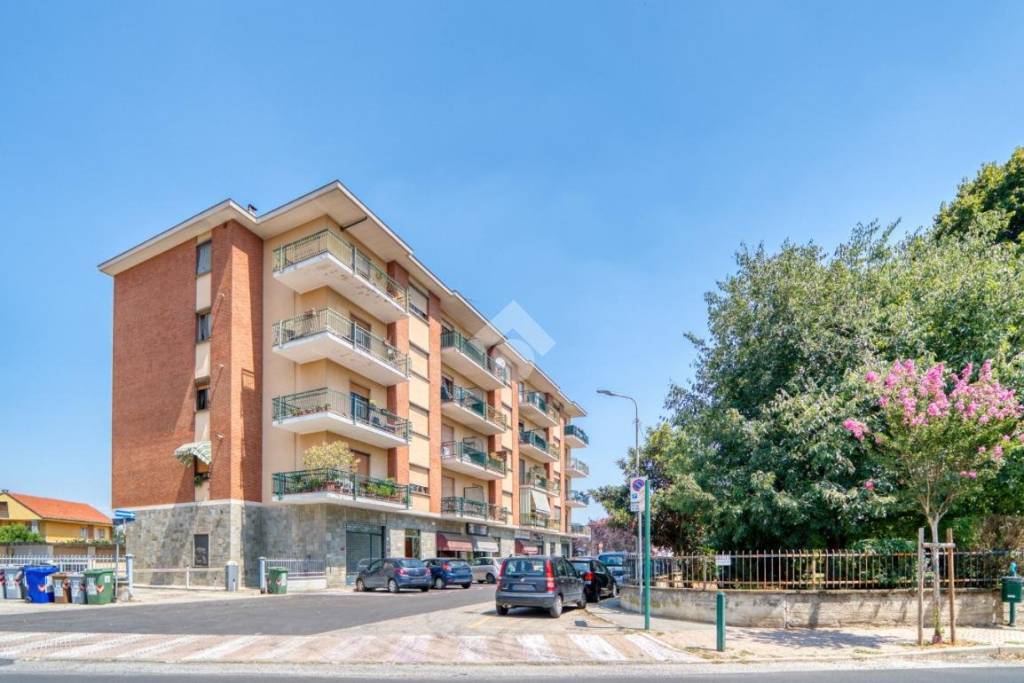 appartamento in vendita ad Orbassano