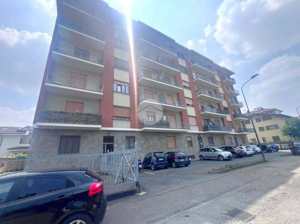 appartamento in vendita ad Orbassano