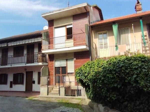 casa indipendente in vendita ad Orbassano