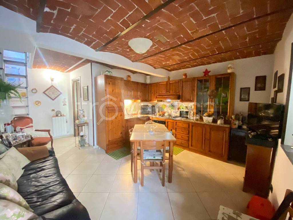 casa indipendente in vendita ad Orbassano