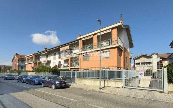 appartamento in vendita ad Orbassano