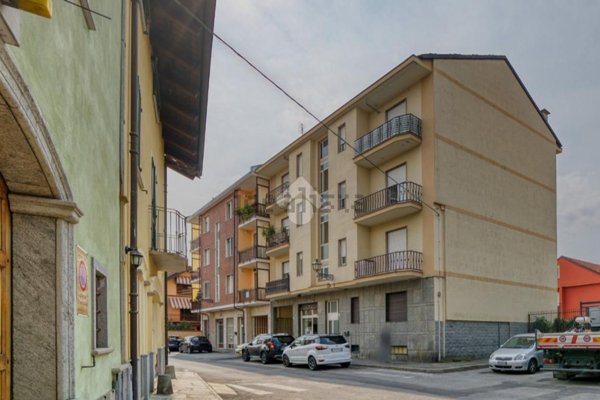 appartamento in vendita ad Orbassano