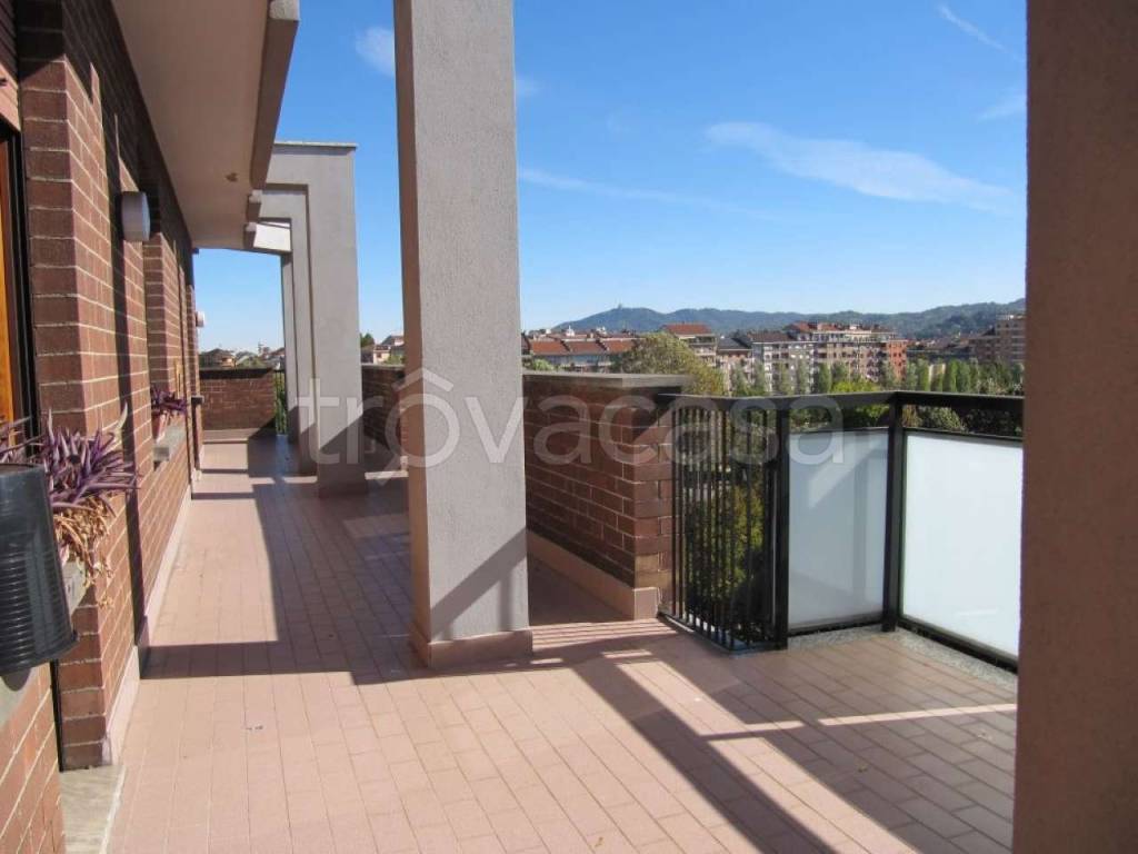 appartamento in vendita ad Orbassano